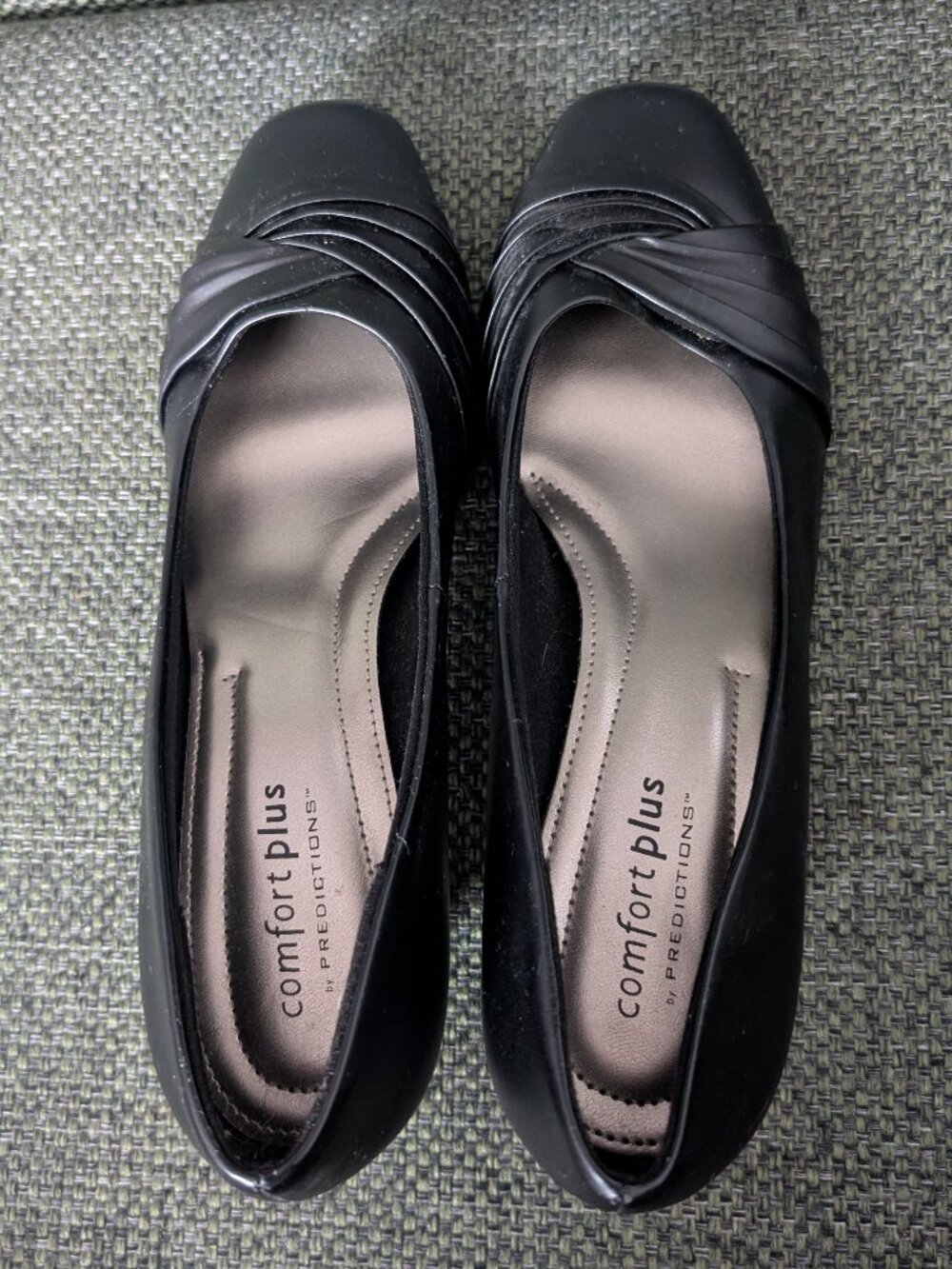 Black Pumps - Comfort Plus by Predictions